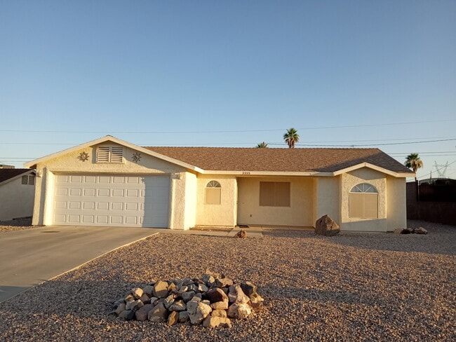 property at 3555 Thunderhawk Dr