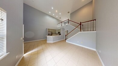 13310 Fountainbleau Dr in Clermont, FL - Building Photo - Building Photo