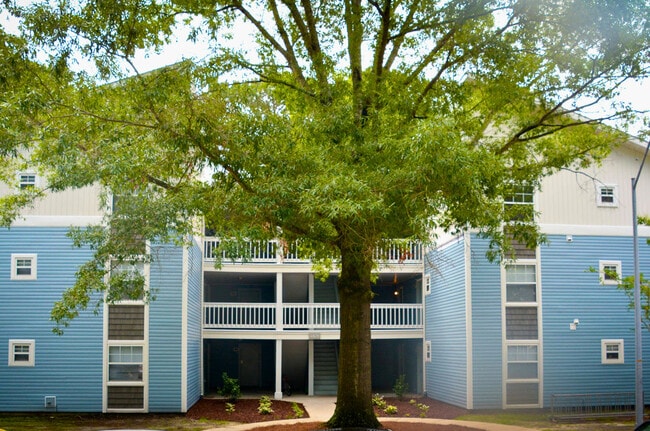 Village Green Apartment Homes