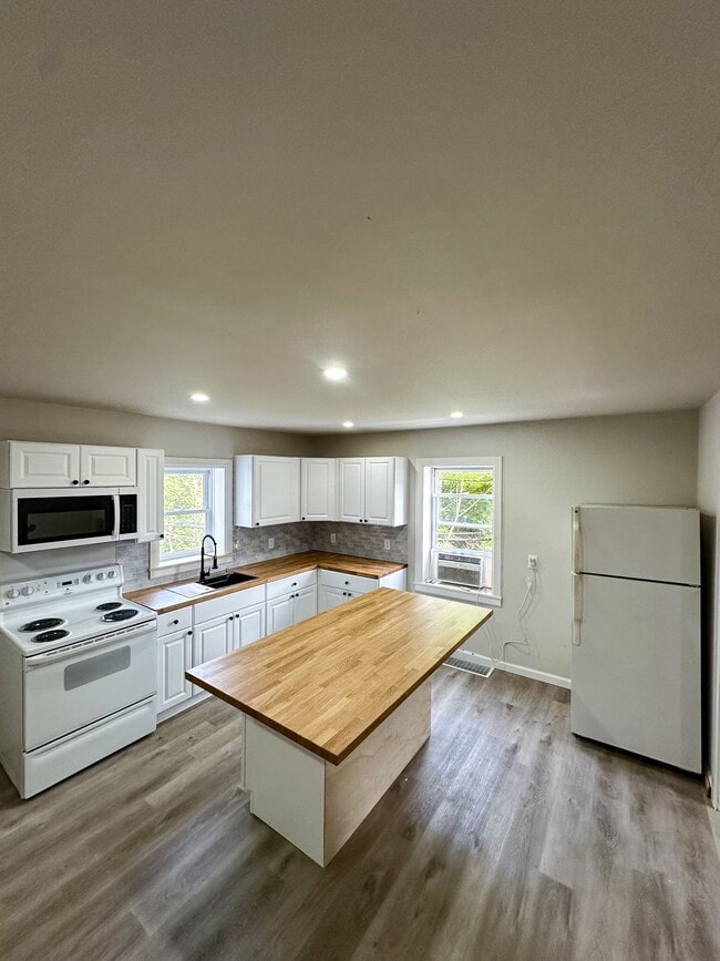 property at 1507 Washington Ave