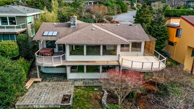 314 Highland Dr in Bellingham, WA - Building Photo - Building Photo