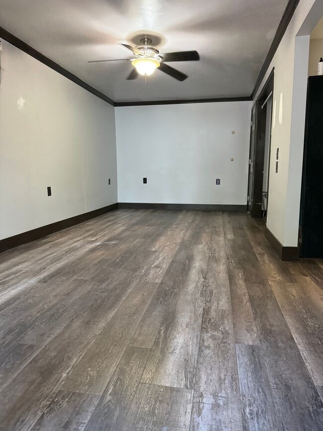 15 W 52nd St in Savannah, GA - Building Photo - Building Photo