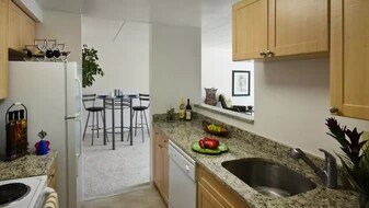 17 Magazine St, Unit 405B in Cambridge, MA - Building Photo