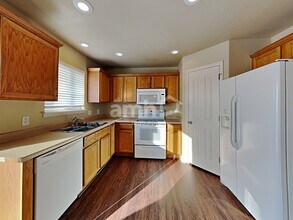 1316 Osprey Way in Eagle Mountain, UT - Building Photo - Building Photo