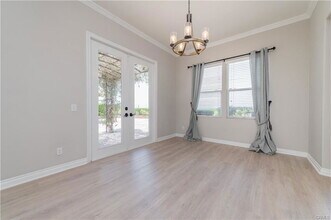 6 Veneto in Newport Beach, CA - Foto de edificio - Building Photo