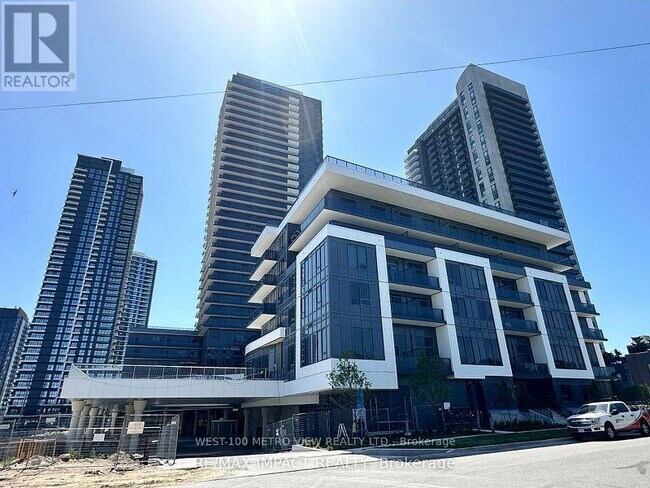 property at 5105 Hurontario St