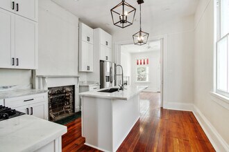 3025 Banks St in New Orleans, LA - Building Photo - Building Photo