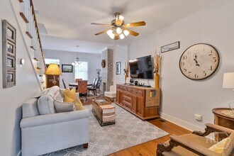 513 E Harris St in Savannah, GA - Building Photo - Building Photo