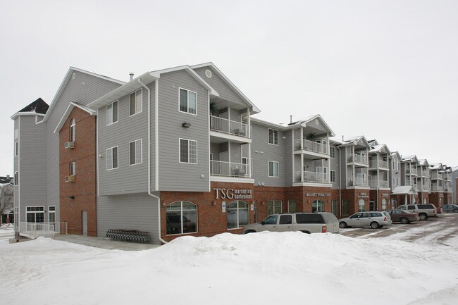 Royal Oak Apartments/ Oak Centre II