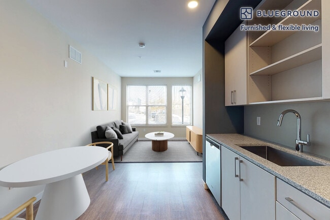 79 Alexander St, Unit SI FL3-ID908A