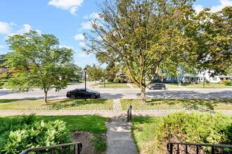 1202 N Anthony Blvd in Fort Wayne, IN - Building Photo - Building Photo