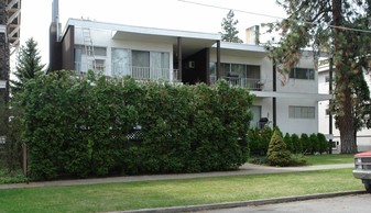 Ashworth Apartments in San Jose, CA - Building Photo