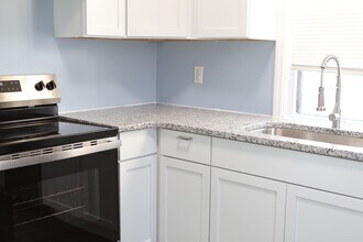 1444 Genessee Ave in Columbus, OH - Building Photo - Building Photo