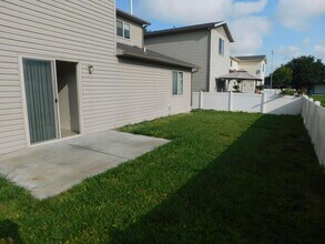 668 Pleasant Ct in Grand Junction, CO - Building Photo - Building Photo