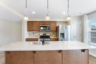 203 Ran Rue Drive in Martinsburg, WV - Building Photo - Building Photo