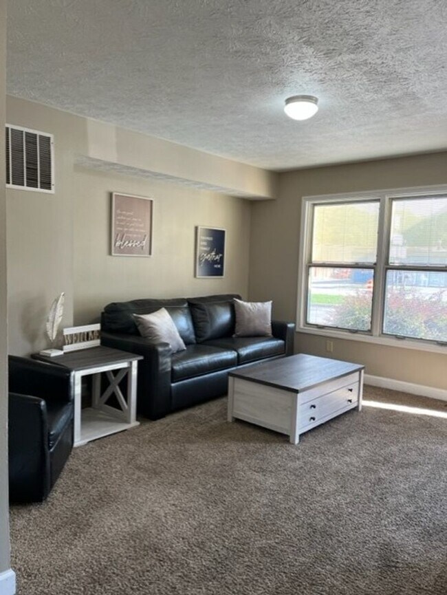 628 W 17th St in Bloomington, IN - Building Photo - Building Photo