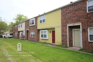 4933 Dublin Falls in Columbus, OH - Building Photo
