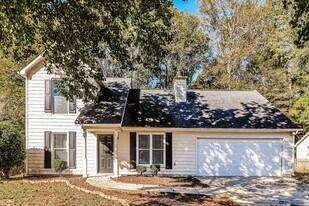 109 Aztec Way SE in Acworth, GA - Building Photo