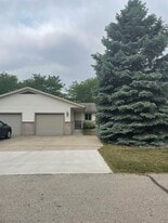 2420 Morning Dawn Dr in Midland, MI - Building Photo