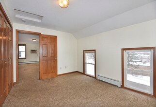 9 1st St SW-Unit -3 in Faribault, MN - Building Photo - Building Photo