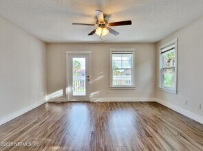 834 4th St N in Jacksonville Beach, FL - Building Photo - Building Photo