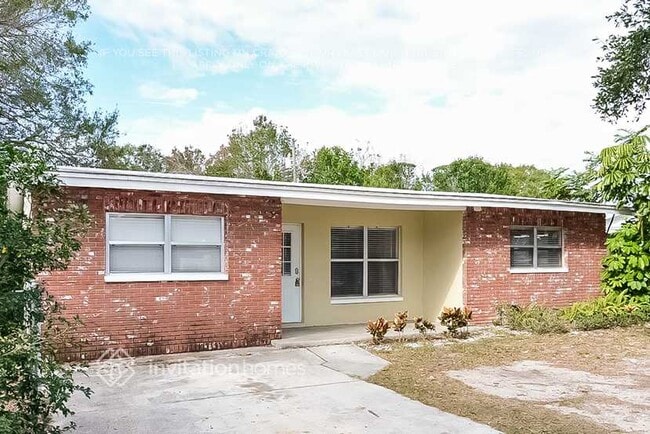 property at 2160 Riviera Dr