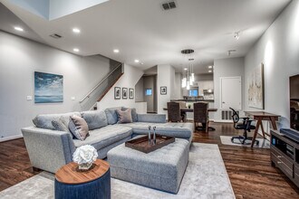 4026 Travis St in Dallas, TX - Building Photo - Building Photo