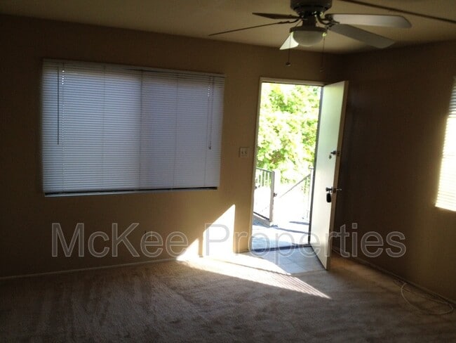 6188 Stanley Dr in La Mesa, CA - Building Photo - Building Photo