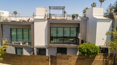 2506 Wilson Ave in Marina Del Rey, CA - Building Photo - Building Photo