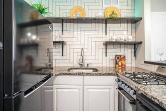 215 Piedmont Ave NE in Atlanta, GA - Building Photo - Building Photo