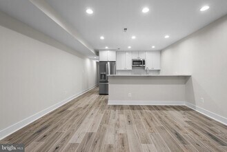 20 T St NW in Washington, DC - Building Photo - Building Photo