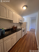 35 Langdon St, Unit 14 in Cambridge, MA - Building Photo - Building Photo