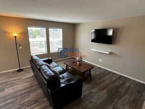 3092 Cub Lake Dr in Loveland, CO - Building Photo - Building Photo