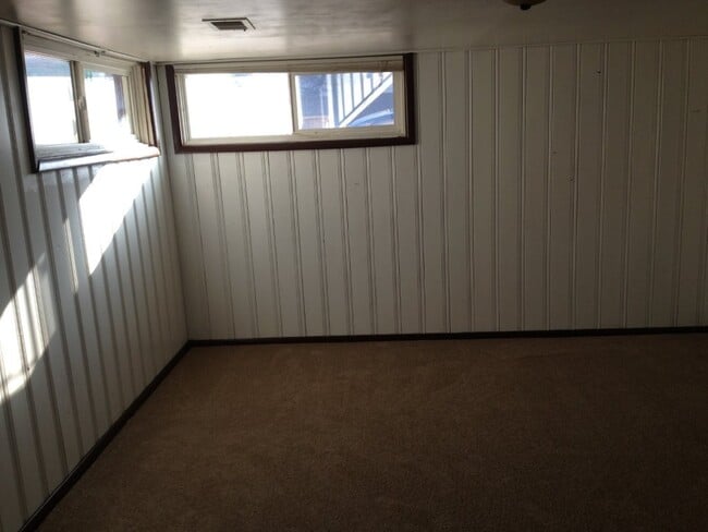 2102 E 17th St-Unit -Unit B in Cheyenne, WY - Building Photo - Building Photo