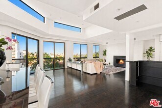 121 Canon Dr in Beverly Hills, CA - Building Photo - Building Photo