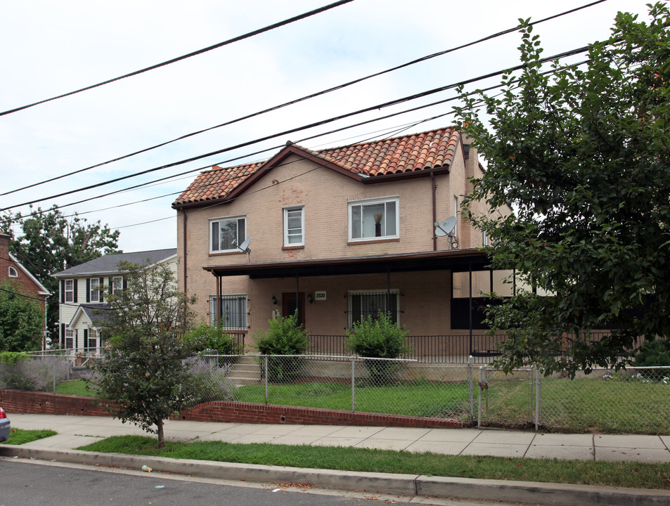 2830 R St SE in Washington, DC - Foto de edificio