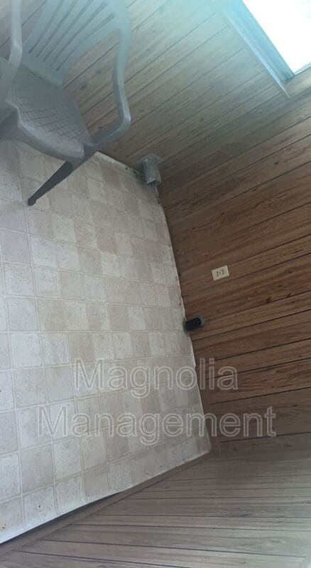 1298 Tollie Weldon Rd in Henderson, NC - Building Photo - Building Photo