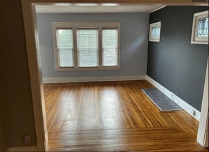 1 Traymore St, Unit Upper in Buffalo, NY - Building Photo - Building Photo