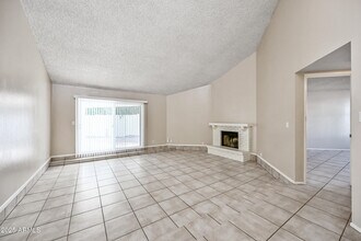 7725 E Rovey Ave in Scottsdale, AZ - Building Photo - Building Photo