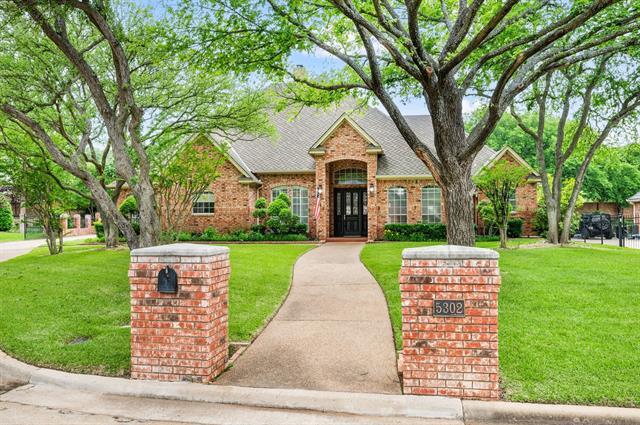 property at 5302 Maple Ln