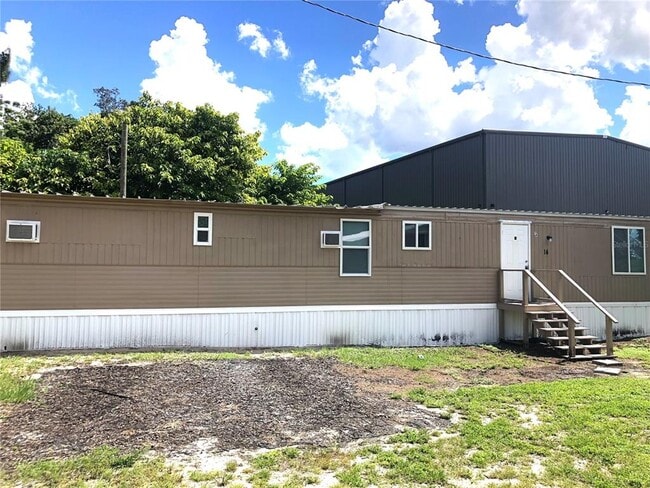 110 Forest Ave in Davenport, FL - Building Photo - Building Photo