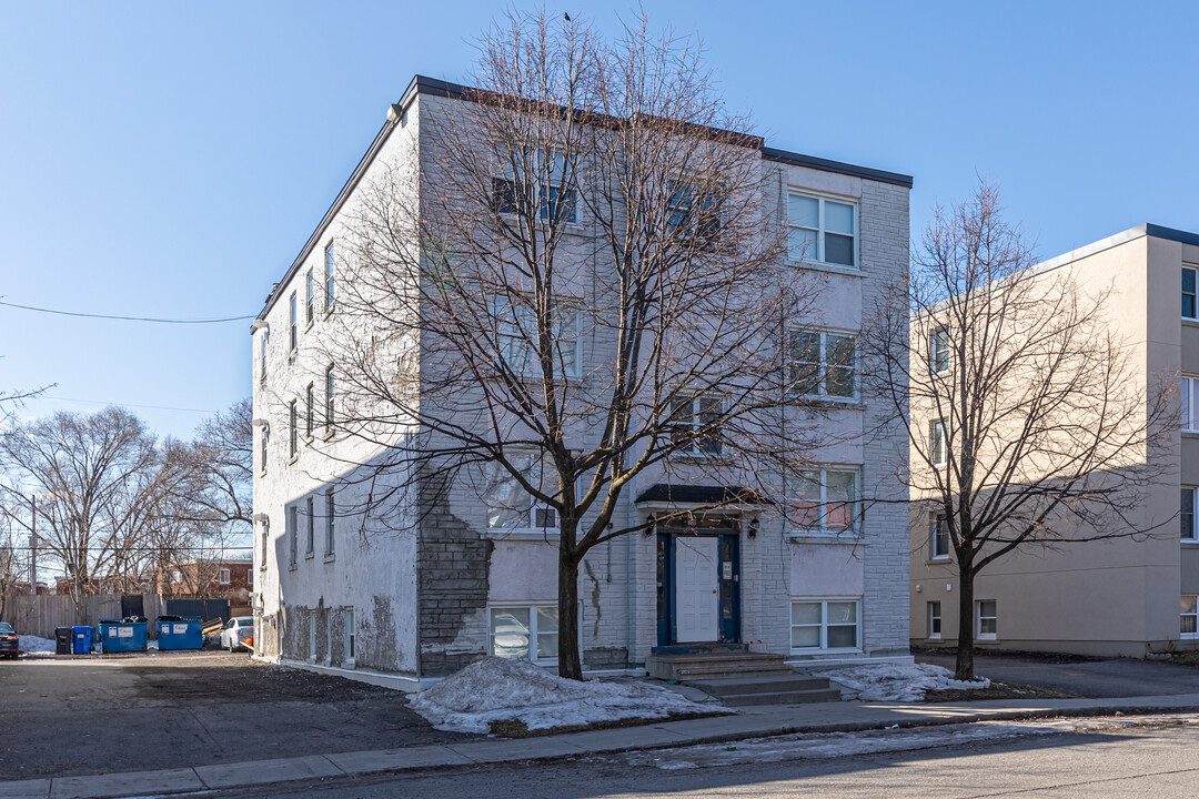 388 Blake Rd in Ottawa, ON - Building Photo