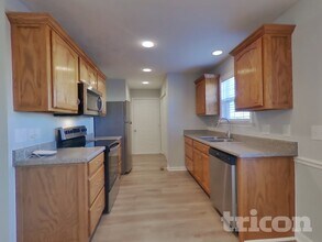 1605 Mary Ct in Columbia, TN - Building Photo - Building Photo