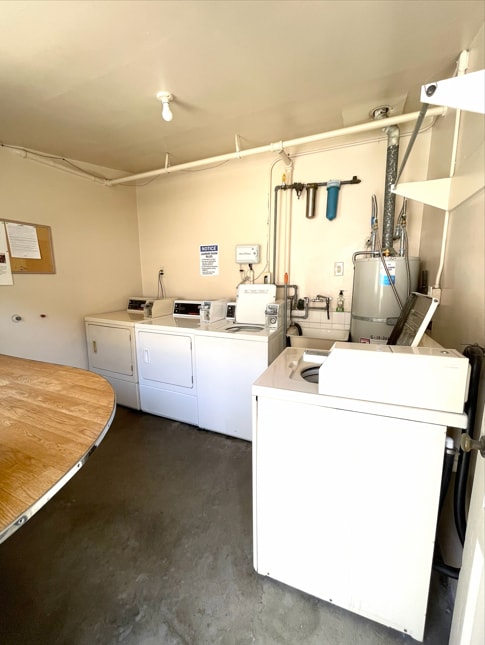 226 N Marengo Ave, Unit D in Alhambra, CA - Building Photo - Building Photo