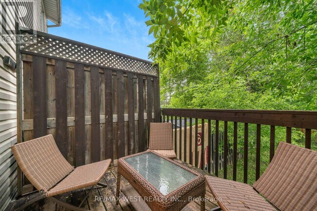 122 Malcolm St in Angus, ON - Building Photo - Building Photo