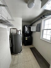 102 Princeton Dr in South Lyon, MI - Building Photo - Building Photo