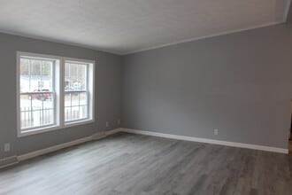 6 Laura Ln in Seabrook, NH - Building Photo - Building Photo