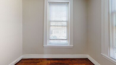 542 Chapel St in New Haven, CT - Building Photo - Building Photo