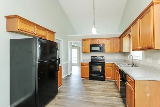 2412 Pepperstone Dr in Graham, NC - Building Photo - Building Photo