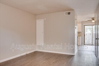 3081 Parrish Rd in Augusta, GA - Building Photo - Building Photo